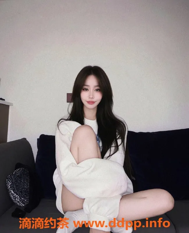 北京楼凤-朝阳三里屯白桃22岁，168cm嫩妹仅1000元服务