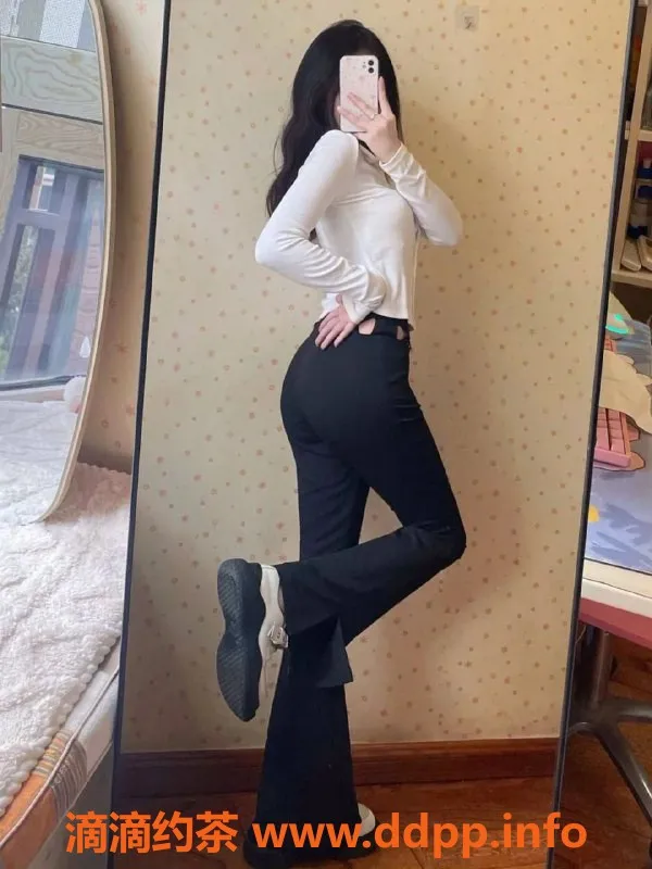 北京楼凤资源信息,朝阳三里屯白桃22岁，168cm嫩妹仅1000元服务