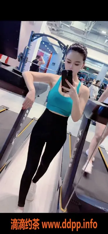 重庆spa会所-黄泥磅媚娘，165高挑D杯，26岁全套服务