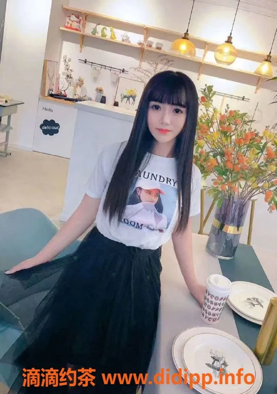 成都楼凤-双流区御姐欣然，服务优质，5P代聊体验