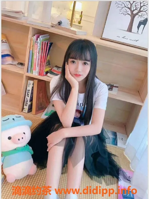 成都楼凤-双流区御姐欣然，服务优质，5P代聊体验