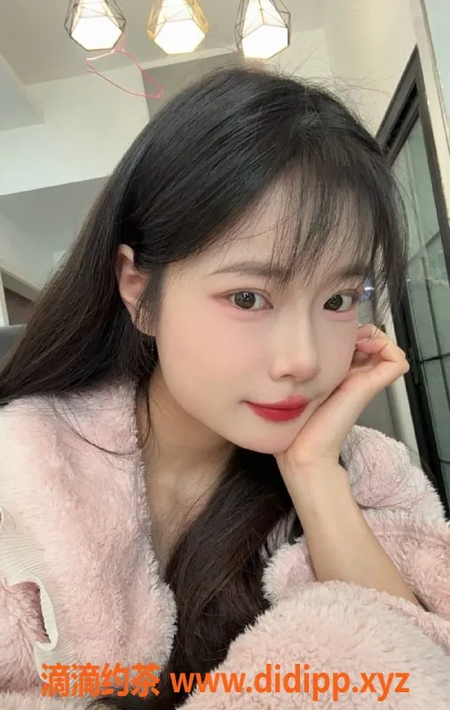 成都楼凤资源信息,武侯区嫩妹困困，7P体验，绝对刺激！