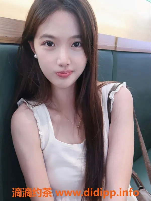 广州楼凤-广州天河靓靓22岁激情女郎，身高165，真心推荐！