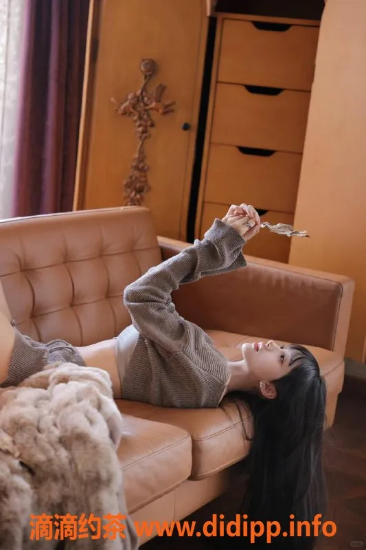 北京楼凤资源信息,丰台小童，极品嫩妹，2000P服务