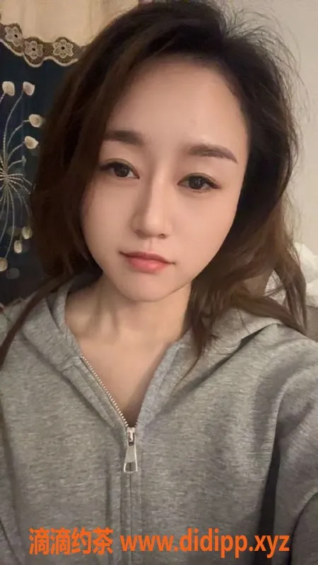 杭州楼凤-上城区小泡芙，700P优质服务等你来体验！