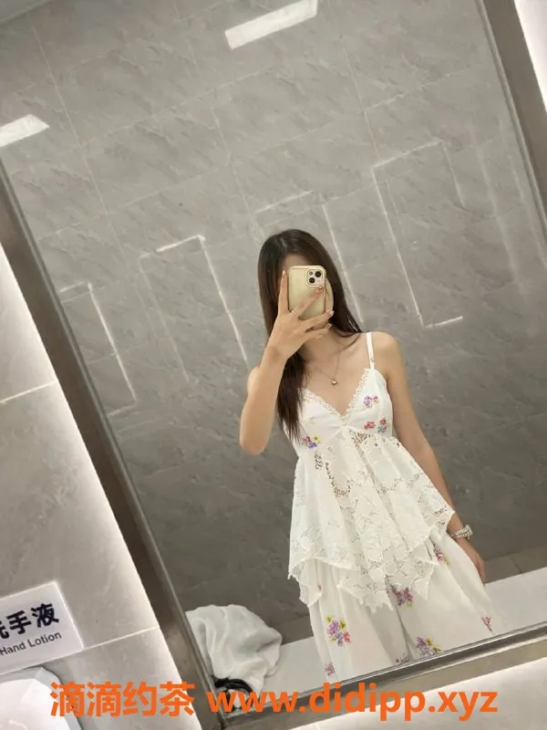 成都楼凤资源信息,武侯区小团子，嫩妹代聊，时费6/10