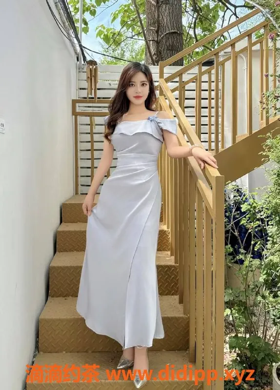 北京楼凤-昌平菲菲，165cm温柔人妻，600元起服务