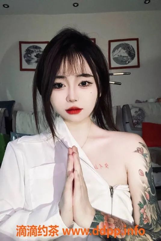 重庆楼凤-江北观音桥19岁安生，身高166，36D，服务多样