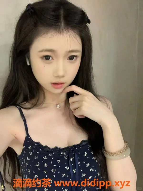 广州楼凤-广州婉沁19岁新秀，168cm 34C 仅需40元