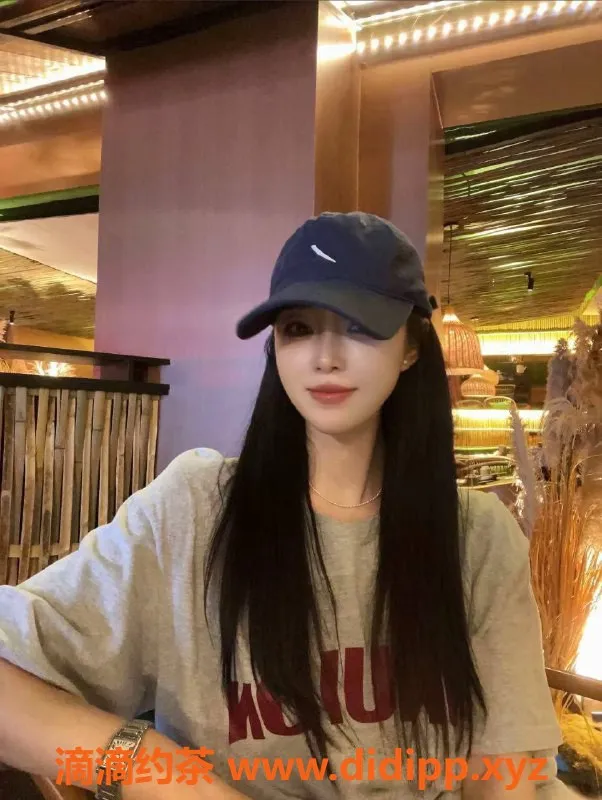 广州楼凤-天河戴安宁，800元课程服务推荐