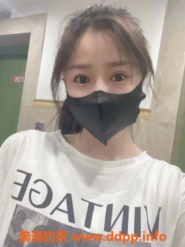 杭州楼凤-拱墅韩香22岁美眉，165胸围C，全套服务可选