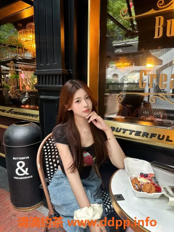 广州楼凤-广州海珠区兼职可颜，20岁，165cm，32C