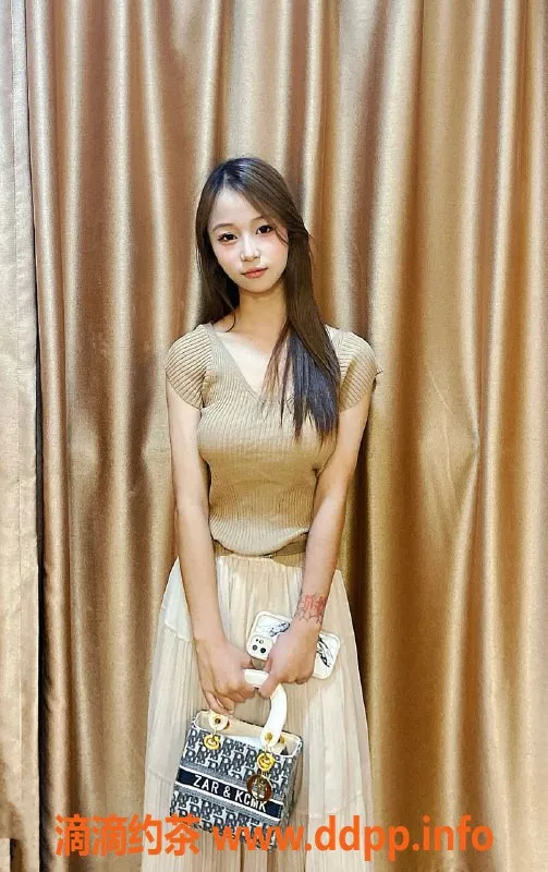 杭州楼凤资源信息,拱墅区可可，900元美女等你来体验！