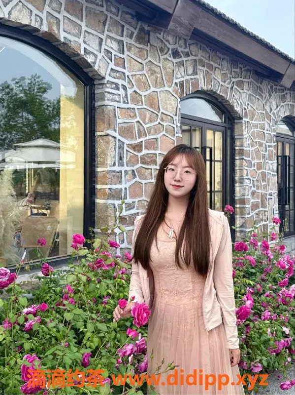 广州楼凤-广州天河兼职水多小姐欣欣，22岁163cm，36C