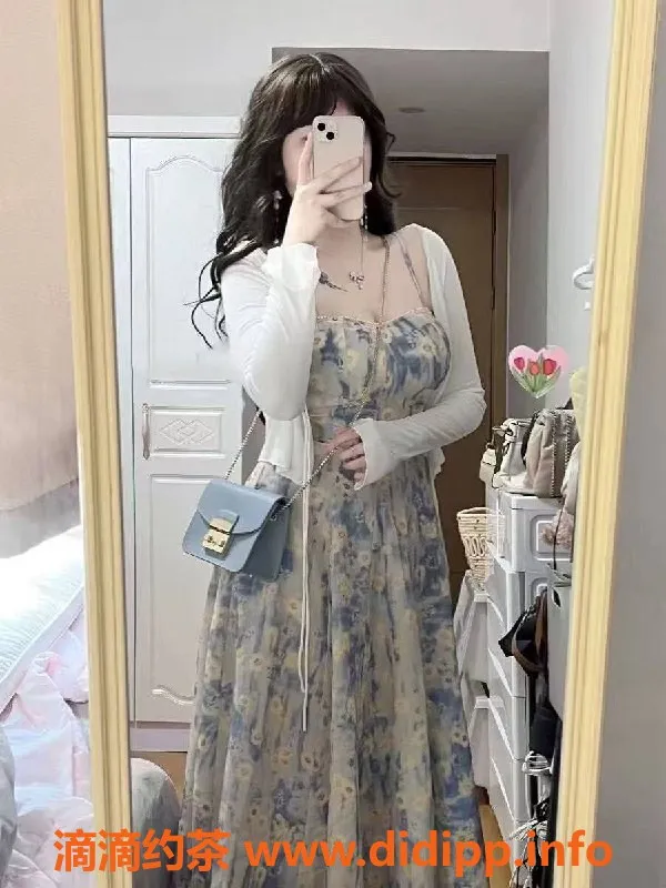 杭州楼凤资源信息,拱墅区季同学，500元抢遇工兵优惠！