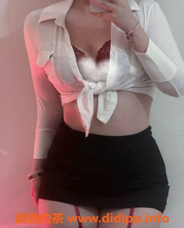 郑州楼凤-郑州管城区娜宝，身高166，24岁，服务多样