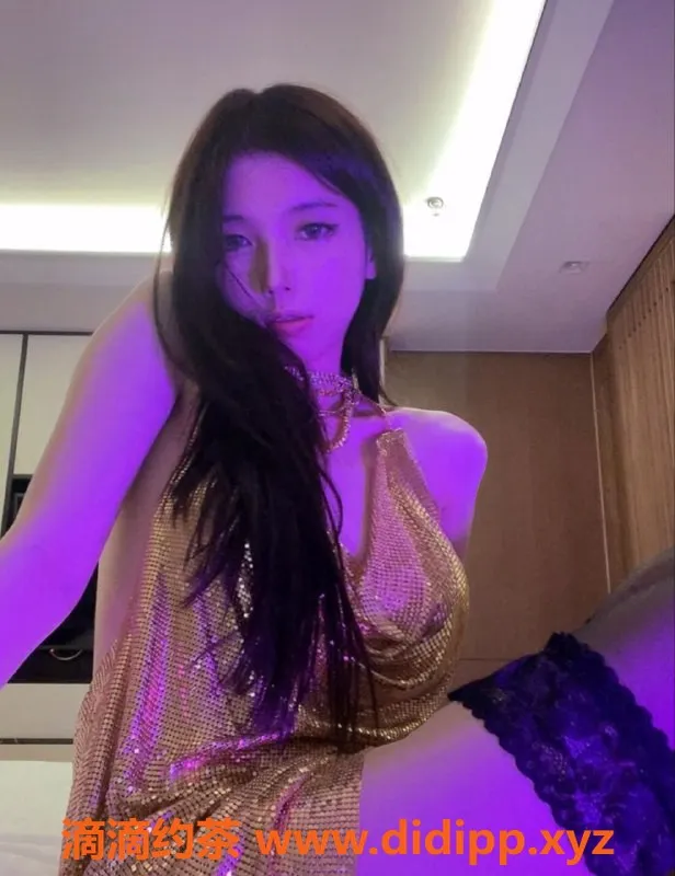 深圳楼凤资源信息,深圳龙岗23岁主播闪闪，160cm 49kg