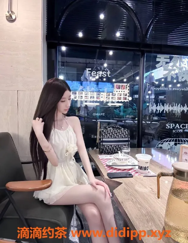 杭州上门服务-小雪【19岁】高挑C罩杯，贴心私密服务等你来体验