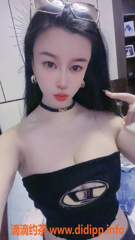 深圳楼凤-龙华小可欣 900p与1600pp等你来体验