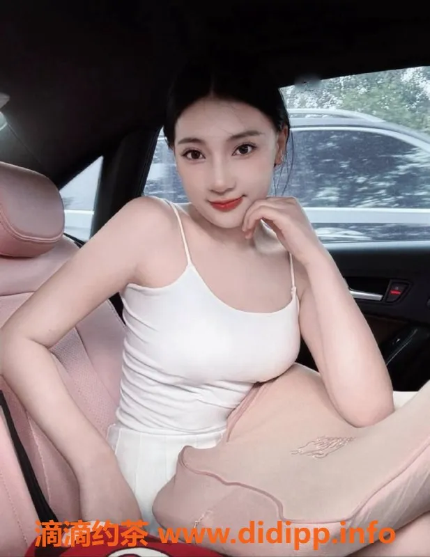 重庆楼凤-江北区19岁依洛，167cm身材，诱人C罩杯