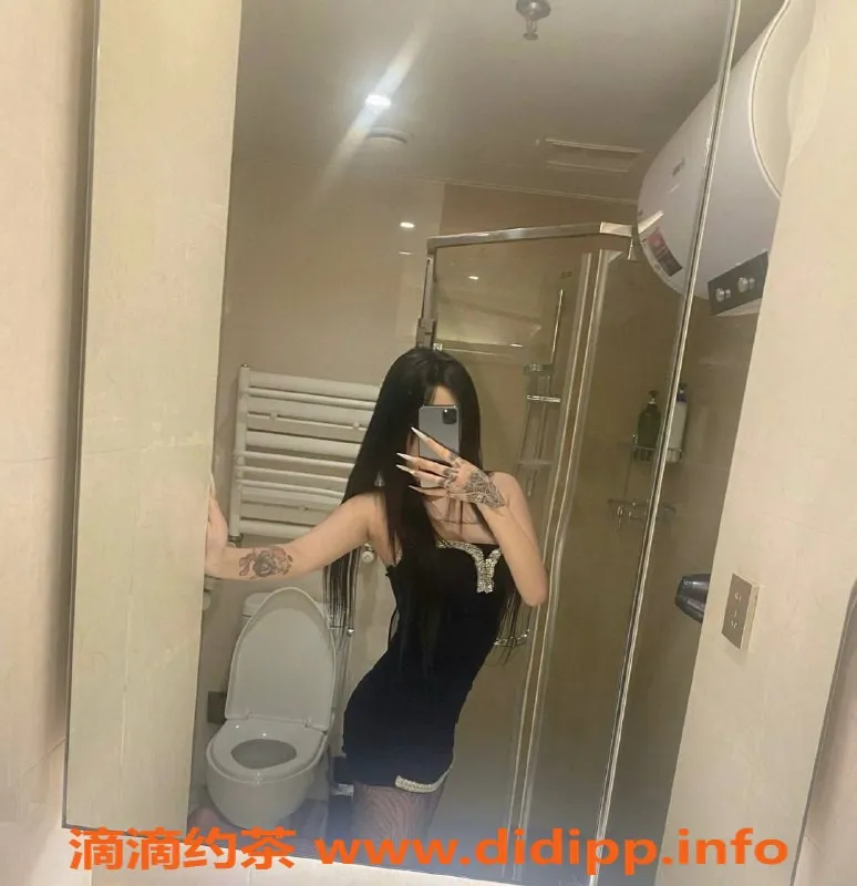 郑州楼凤-郑州二七区小琪，18岁，168cm，45kg清纯诱惑