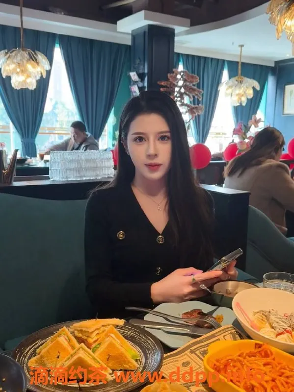 广州楼凤-天河 琪琪，1000元起，服务超赞！