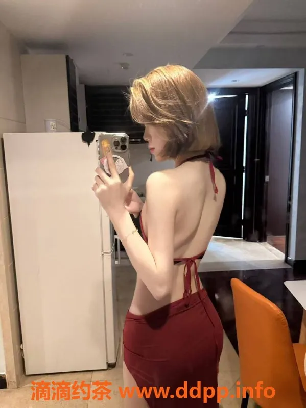 北京楼凤-朝阳嫩妹甜婵，身材巨好，1600P服务等你来享