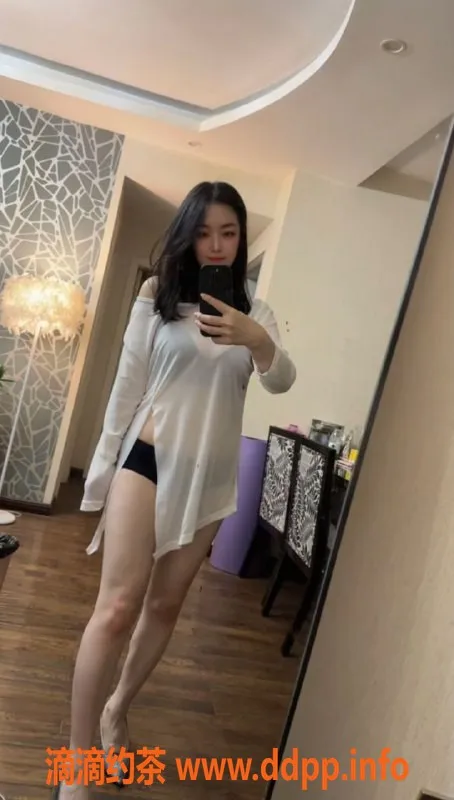 重庆楼凤资源信息,江北小诺，26岁，49公斤，天然F杯，激情服务