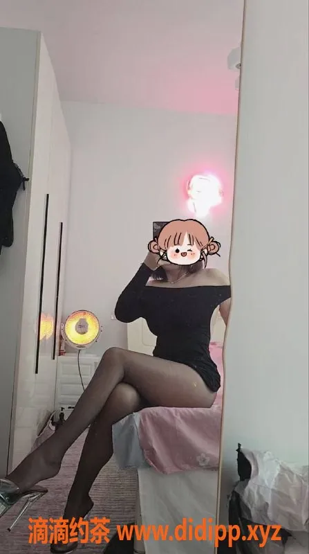 重庆抓龙筋-江北观音桥34岁SM女王165cm C罩杯热辣服务