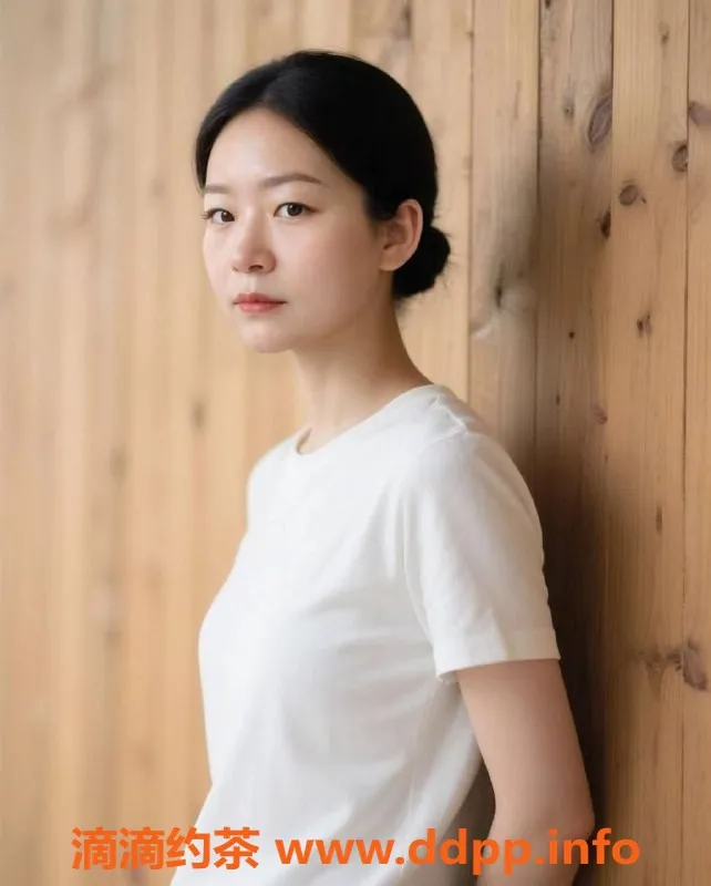 昆明楼凤-玉溪云汐，600元享鸳鸯浴与口交服务