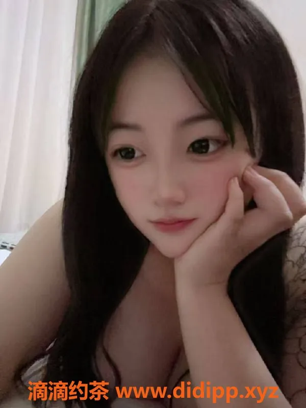 郑州上门服务-郑州金水区19岁文文，165cm 67.5kg全身服务