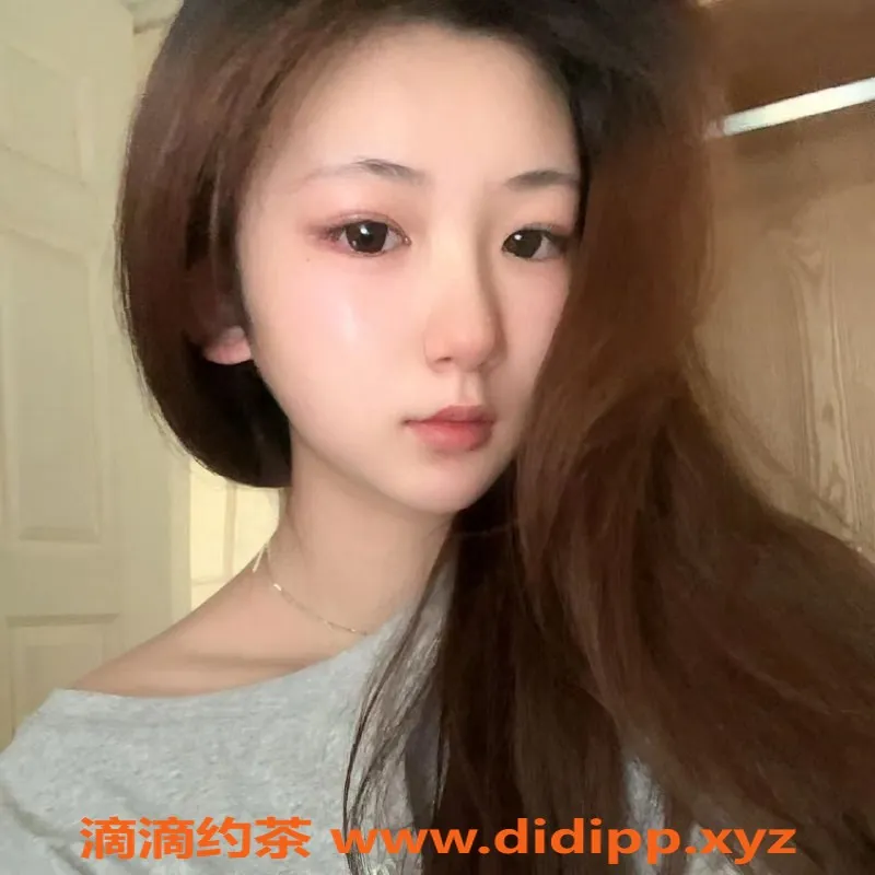 成都楼凤资源信息,武侯区瑶贝贝，苗条粉嫩，600p的嫩妹体验