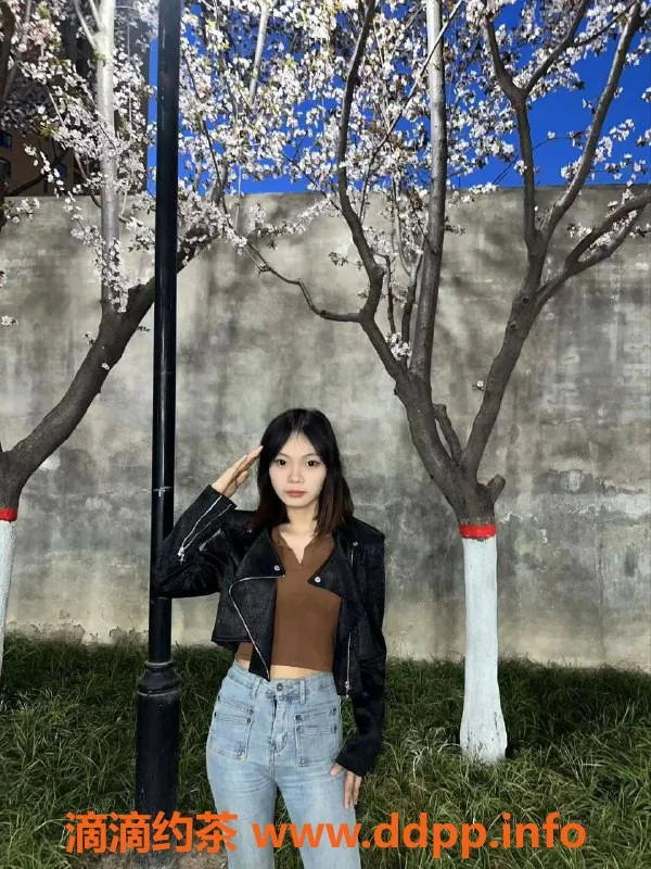 成都楼凤-成都高新区婷婷，萝莉学妹超有魅力