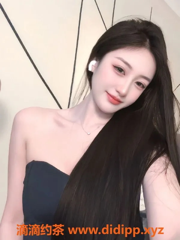 重庆楼凤-重庆静静 168cm 25岁 B+罩杯 外卖服务