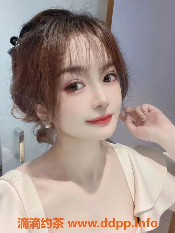 广州楼凤-海珠妩媚欲女可欣，22岁166cm 36D 性感回馈