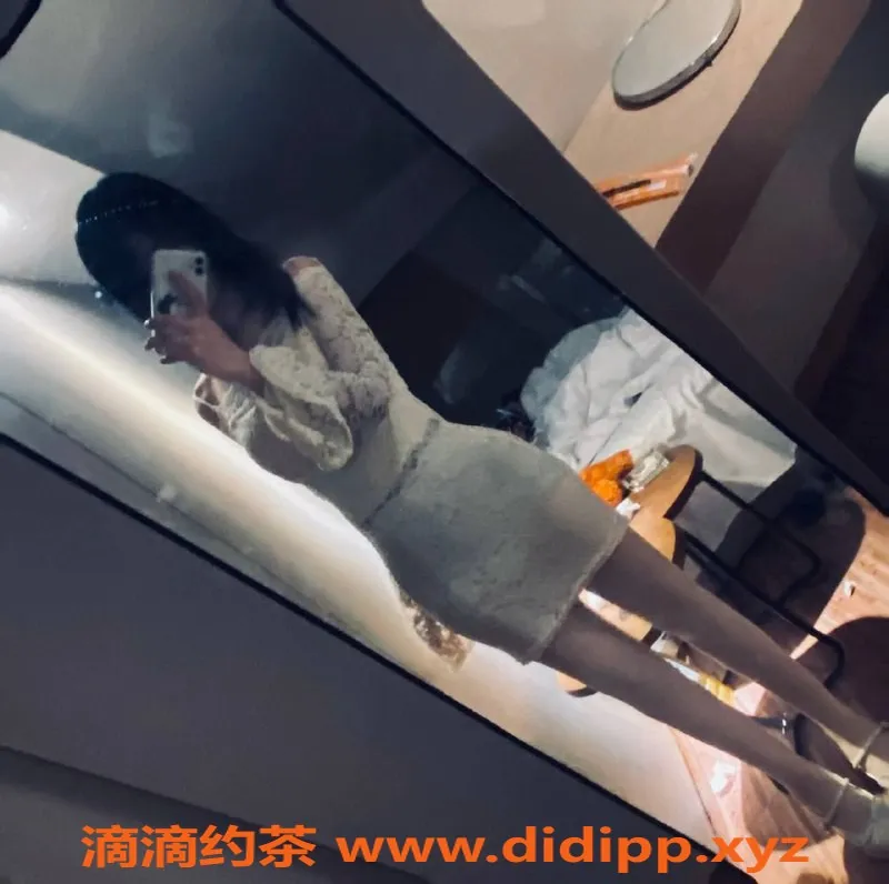 成都楼凤资源信息,成华区佳雨，身高165，口技一流，深喉体验！