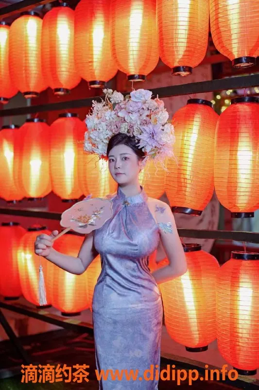 北京楼凤-朝阳波波，24岁163cm F罩杯，1000元畅享多种服务