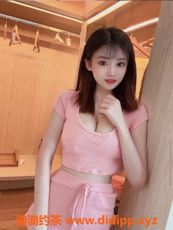 成都楼凤-成华区妖姬，6P少妇车服务，态度满分