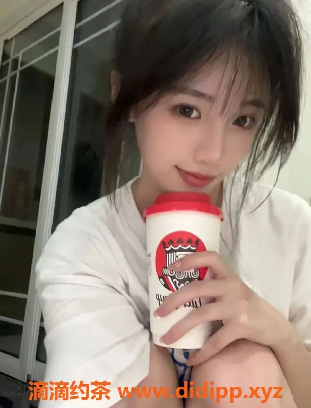 北京楼凤-昌平小雪：1400元可爱嫩妹陪你玩