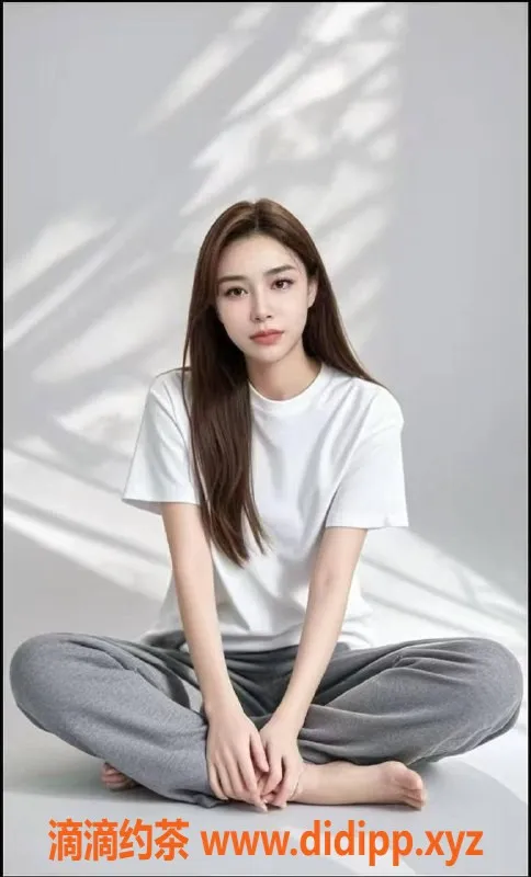 广州楼凤-天河潭村瑜伽老师张佳音，上门只需800p