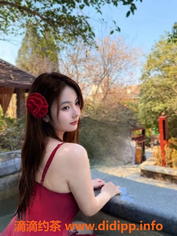 广州楼凤-番禺米娅，25岁外出服务，身高165，胸围34D