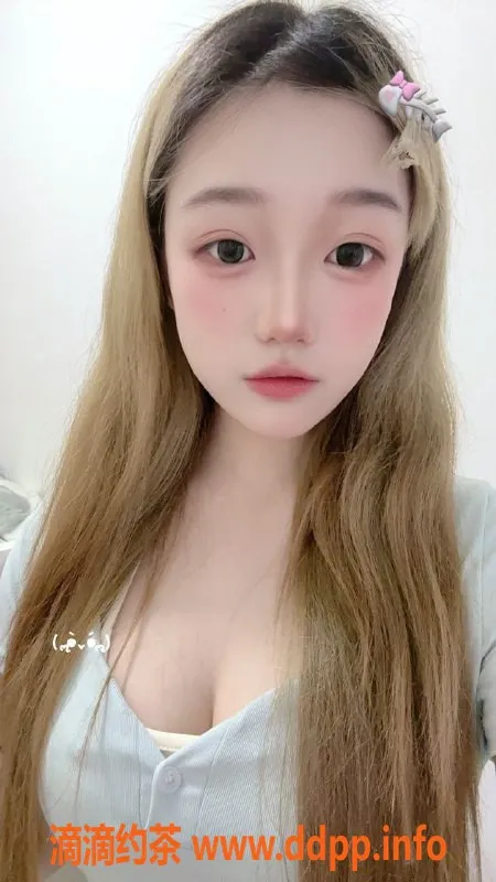 重庆楼凤-渝北水儿妹妹 19岁168C罩杯热情服务