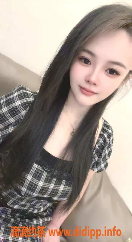 广州楼凤-天河科韵路小八，600元超值体验