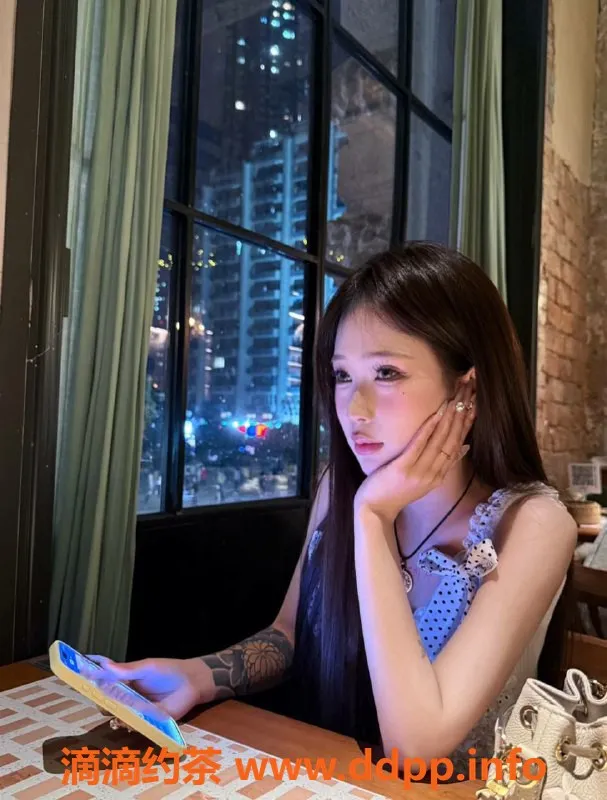 珠海楼凤-香洲绵绵，温柔可人，服务周到