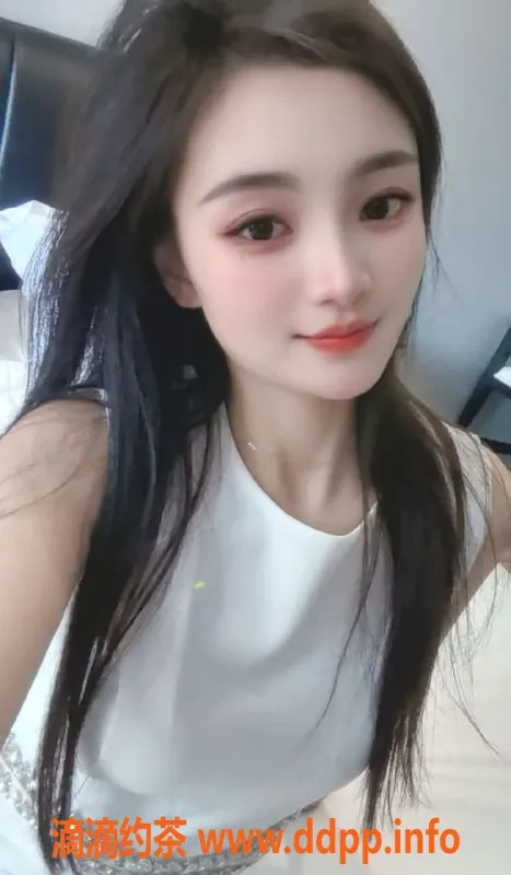 重庆楼凤-江北区模特冰冰，171高、45轻盈，私密服务等你来体验