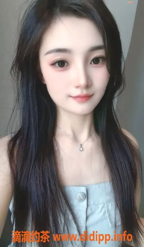 重庆楼凤资源信息,江北区模特冰冰，171高、45轻盈，私密服务等你来体验