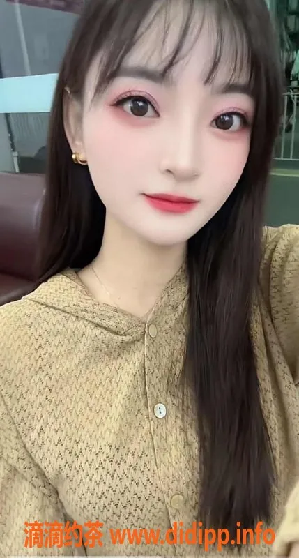 广州楼凤-天河区沐沐，165cm学妹，服务优质，超值体验