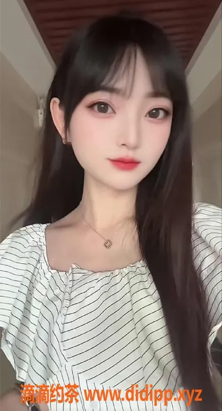 广州楼凤-天河区沐沐，165cm学妹，服务优质，超值体验