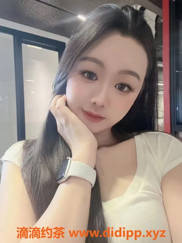 广州楼凤资源信息,海珠23岁风骚兼职-思思，167cm，36D