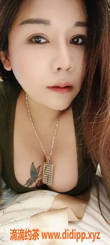 深圳楼凤-福田31岁40B小姐，160cm特惠服务来袭